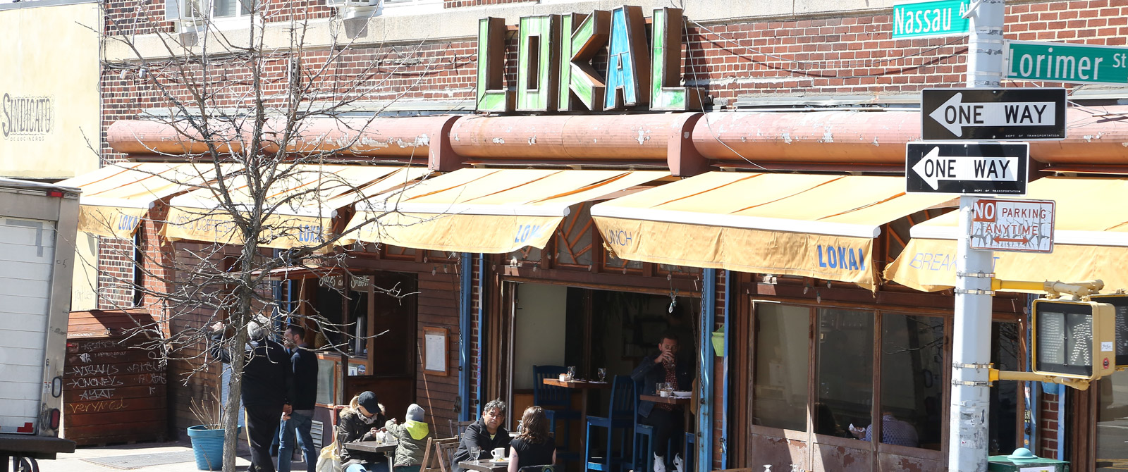 Lokal